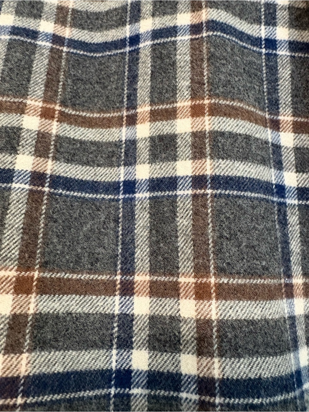 Gustin Classic Fit Plaid Flannel Shirt Gray Blue Brown Button Down Mens Sz M - Picture 4 of 7
